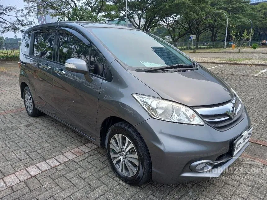 Jual Mobil Honda Freed 2013 S 1.5 di Banten Automatic MPV Abu