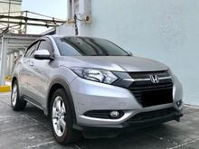 Honda HR-V E CVT 2016 tangan pertama dari baru