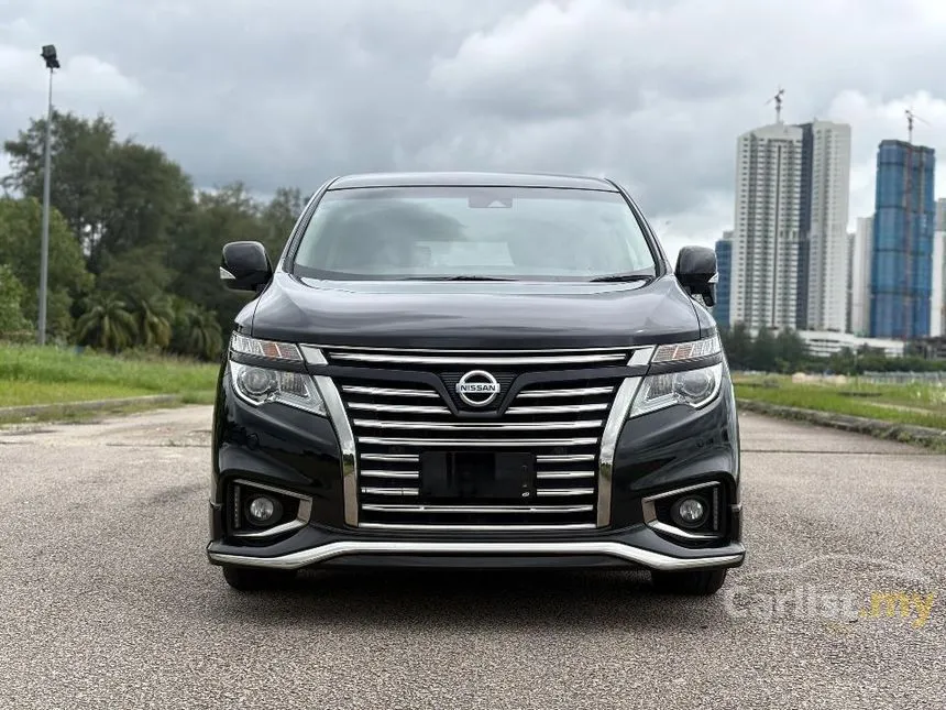 2020 Nissan Elgrand High-Way Star Urban Chrome MPV