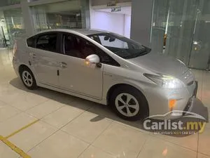 2013 Toyota Prius 1.8 Luxury Hatchback
