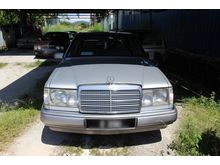 1989 Mercedes-Benz 230E (A) 2.3