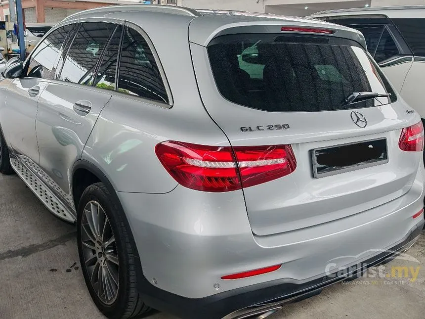 2017 Mercedes-Benz GLC250 4MATIC AMG Line SUV