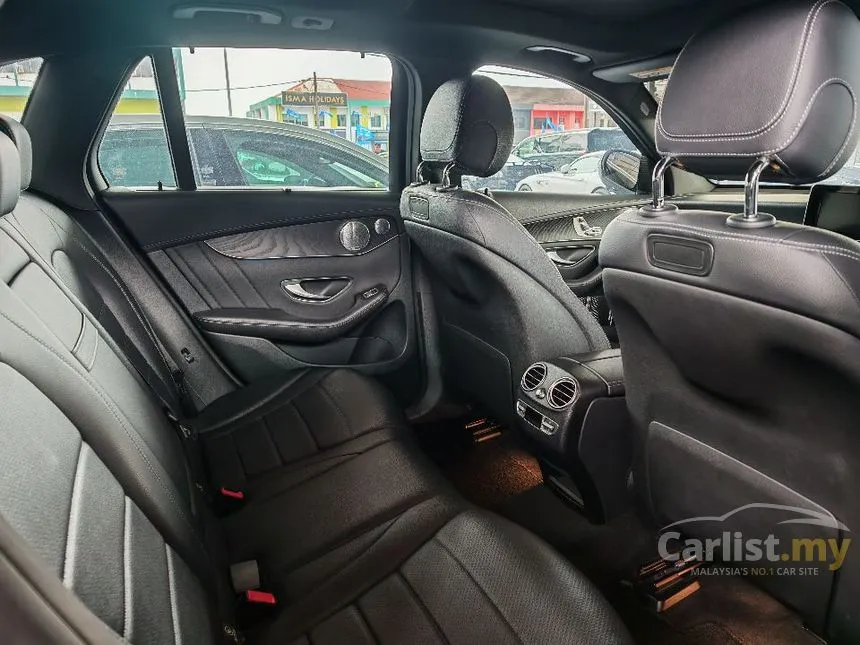 2017 Mercedes-Benz GLC250 4MATIC AMG Line SUV