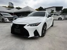 [Recon] 2022 Lexus IS 300 F Sport Mode Black 2.0T (A) Sedan 6 Years Warranty