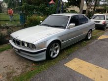 1996 BMW 525i 2.5 Sedan