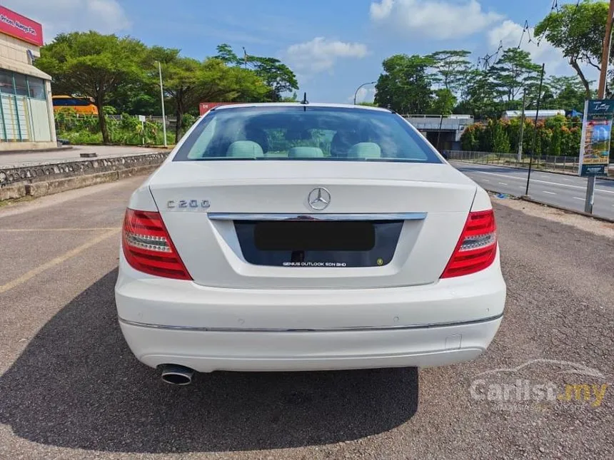 2013 Mercedes-Benz C200 Avantgarde CGI Sedan