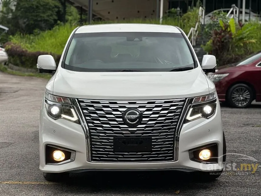 2021 Nissan Elgrand High-Way Star Urban Chrome MPV