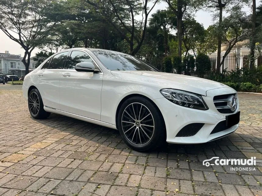 2019 Mercedes-Benz C200 EQ Boost Sedan