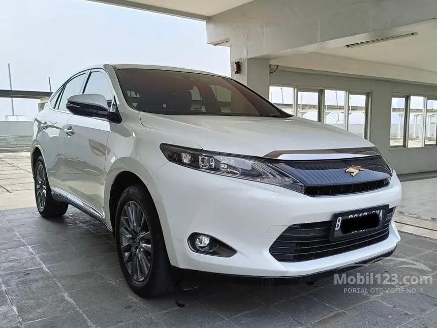 Jual Mobil Toyota Harrier 2015 2.0 di Banten Automatic SUV Putih Rp 358.000.000