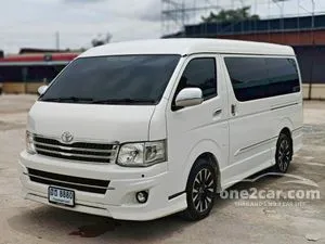 2013 Toyota VENTURY 2.7 V Van