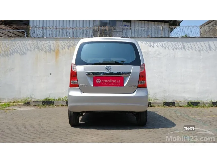 2021 Suzuki Karimun Wagon R GL Hatchback