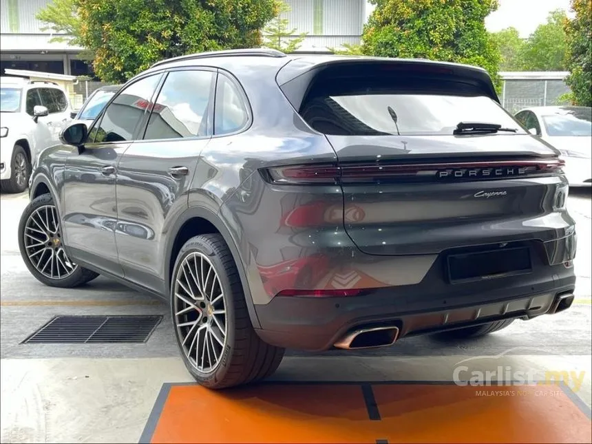 2023 Porsche Cayenne SUV