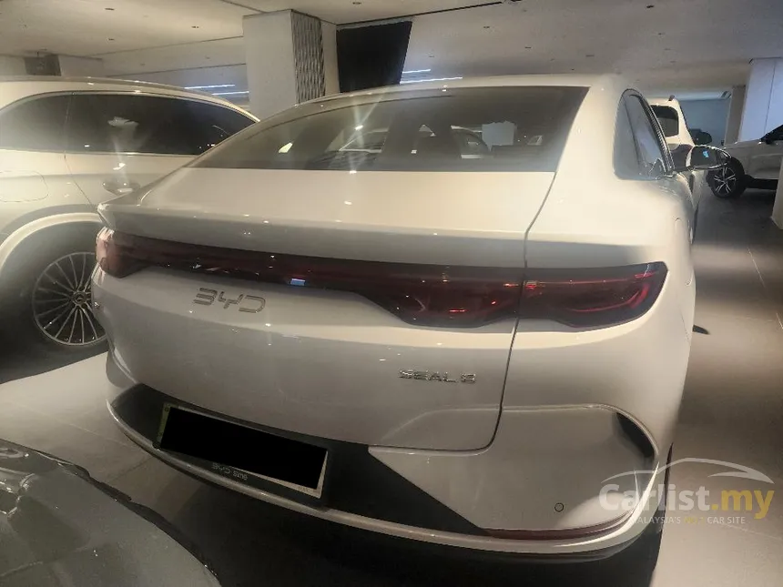 2025 BYD Seal 6 Premium Sedan