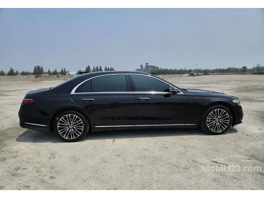 2022 Mercedes-Benz S450L Luxury 4MATIC Sedan