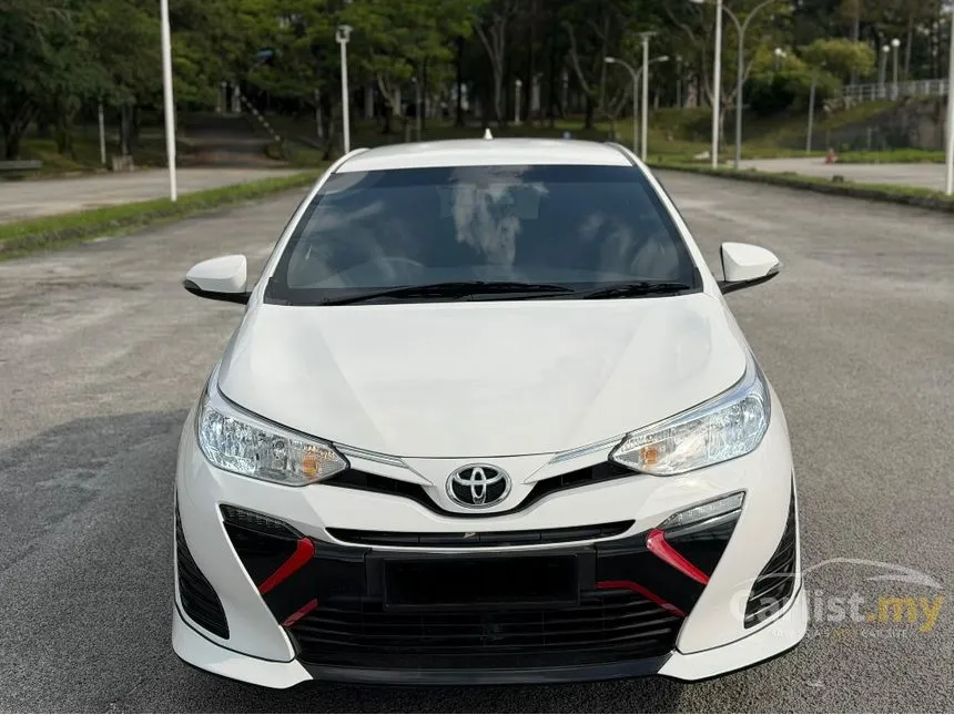 2020 Toyota Yaris J Hatchback
