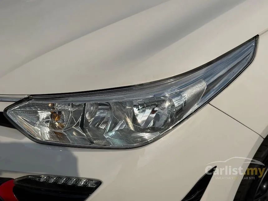 2020 Toyota Yaris J Hatchback