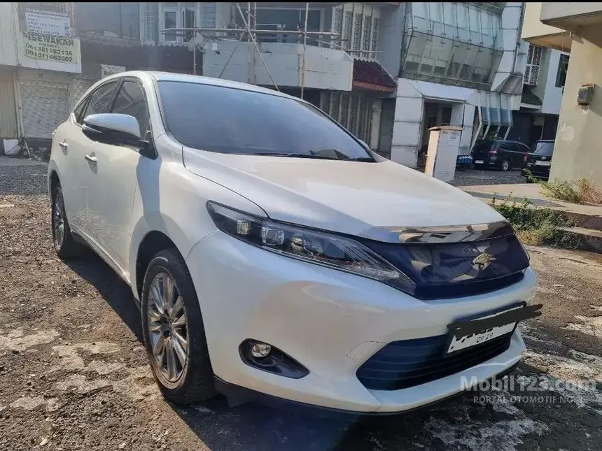 2014 Toyota Harrier SUV