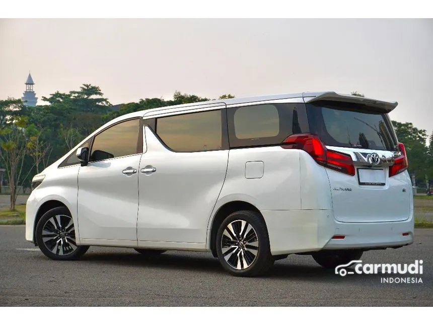 2022 Toyota Alphard G MPV
