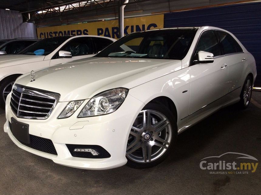2011 Mercedes Benz E250 1 8 Cgi Amg Sport Panoramic Roof Keyless Go Reverse Camera Stock Clearance Offer