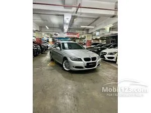 2011 BMW 320i 2.0 Executive Edition Sedan