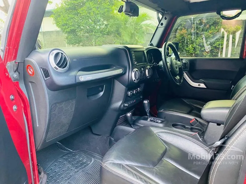 2013 Jeep Wrangler Rubicon SUV