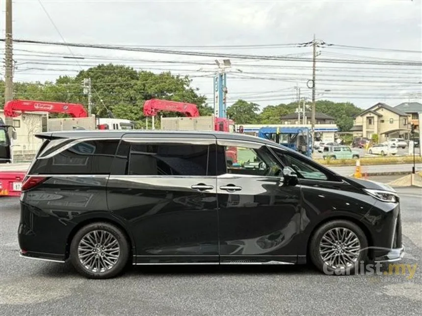 2024 Lexus LM 500h 4 Seater MPV