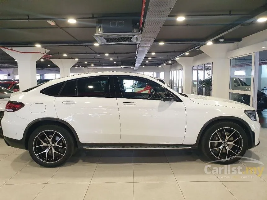 2020 Mercedes-Benz GLC300 4MATIC AMG Line Coupe