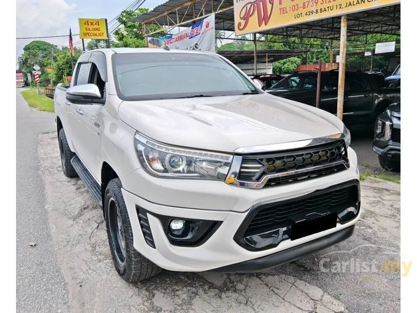 2017 Toyota Hilux G Dual Cab Pickup Truck