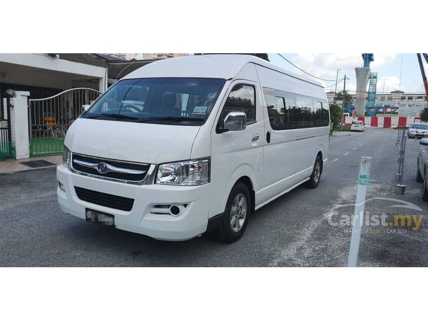 2014 Toyota Hiace Farid Placer X 2 5 M 18 Seat