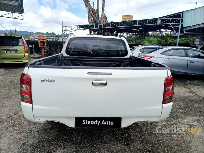 2015 Mitsubishi Triton Quest Dual Cab 4X2 Pickup