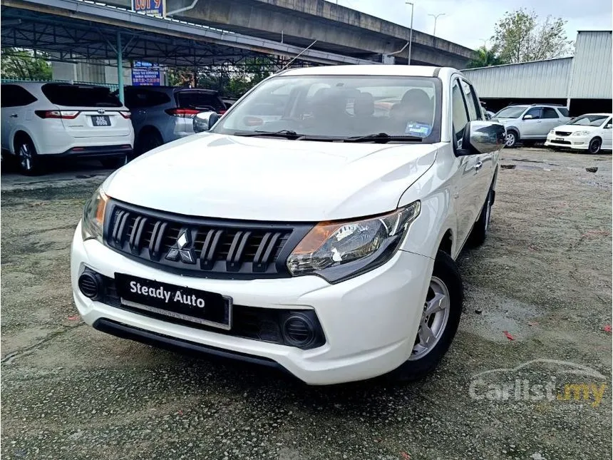 2015 Mitsubishi Triton Quest Dual Cab 4X2 Pickup