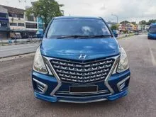 2012 Hyundai Grand Starex 2.5 MPV