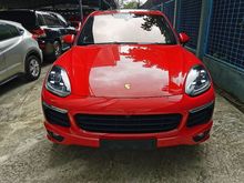 2016 Porsche Cayenne 4.1 S Diesel Full Spec With Panroof,Vacuum Door,Surround Camera,Bose Sound System,Memory Seat,Air Matic,PCM,PASM,Power Boot