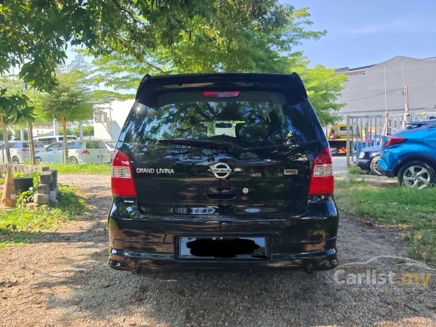 2013 Nissan Grand Livina Comfort MPV