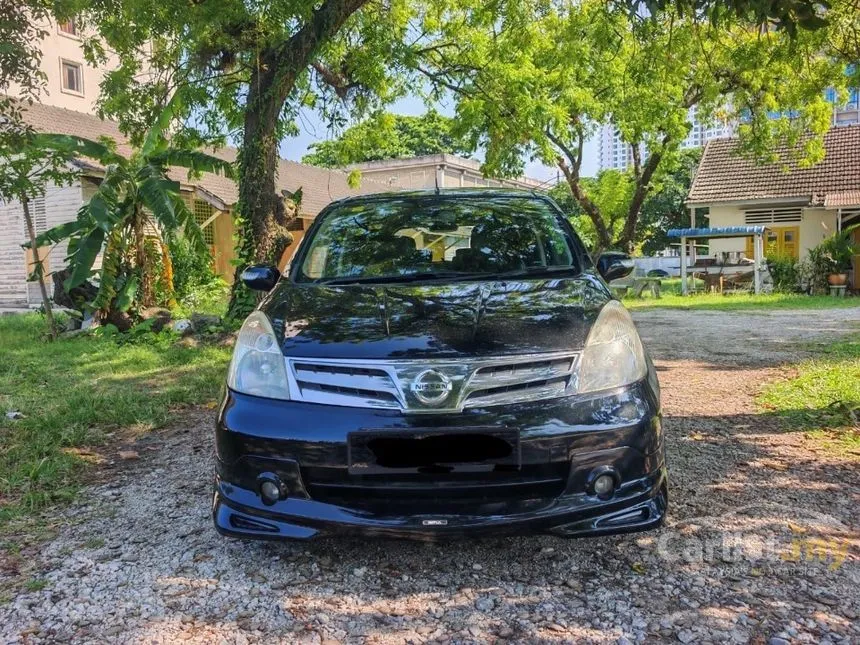 2013 Nissan Grand Livina Comfort MPV
