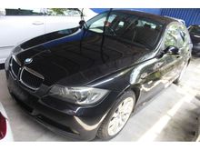2007 BMW 320i 2.0 Sedan -- WELL MAINTAINED --