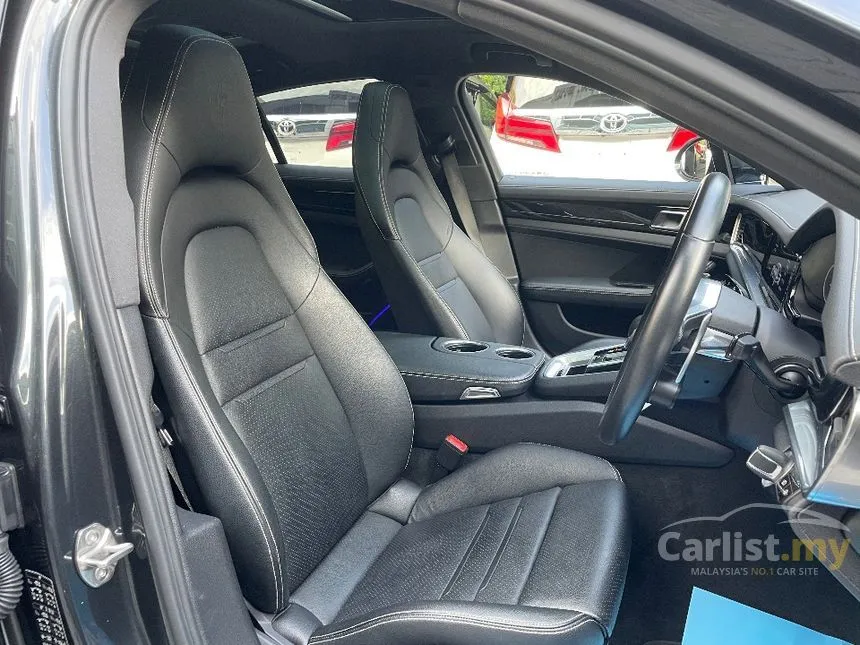 2020 Porsche Panamera Hatchback