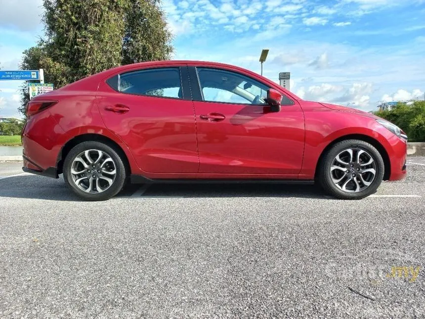 2016 Mazda 2 SKYACTIV-G (LED Headlight with DRL) Hatchback