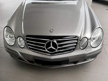 2009 Mercedes-Benz E200
