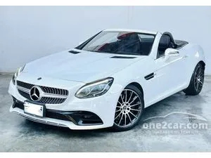 2017 Mercedes-Benz SLC300 2.0 AMG Dynamic Convertible