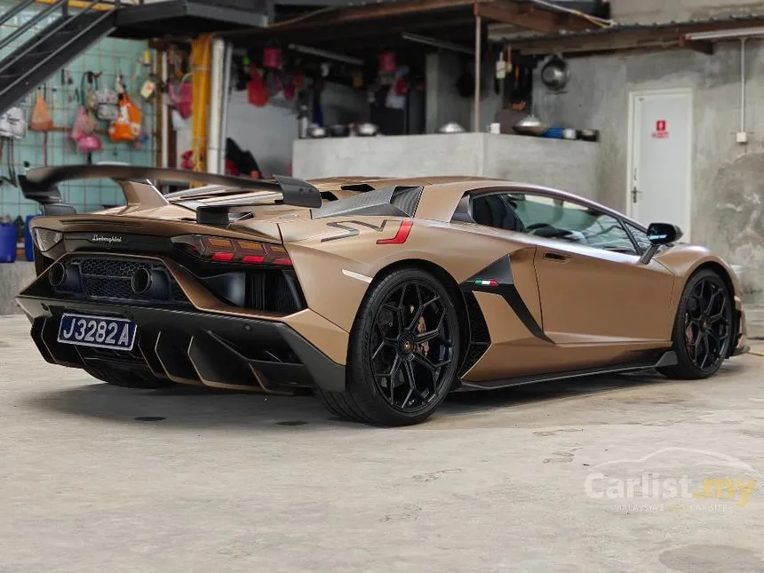 2020 Lamborghini Aventador SVJ Coupe