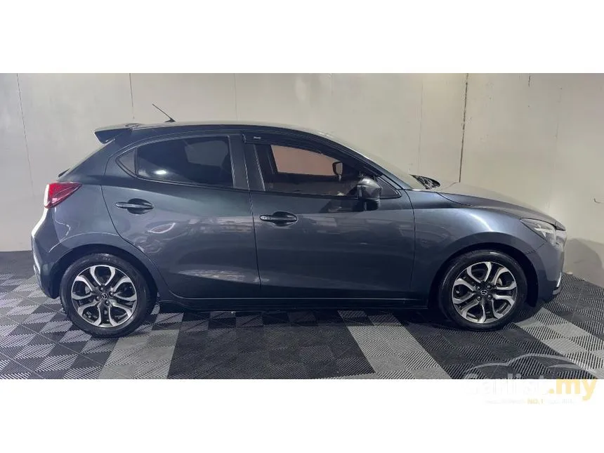 2015 Mazda 2 SKYACTIV-G Hatchback