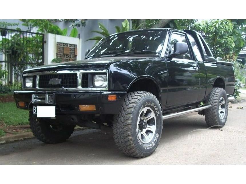 Jual Mobil  Chevrolet  LUV  1984 2 3 di Banten Manual Hitam 