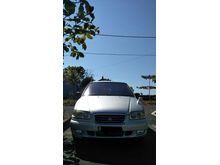 Dijual Cepat Hyundai Trajet 2006 Matic