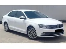 Volkswagen Jetta 1.4 TSI Highline Sedan FULL SERVICE RECORD UNLIMITED CLAIM WARRANTY