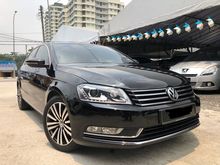 2016 Volkswagen Passat 1.8 TSI Sedan, Full Service Record, Under Warranty, 1 Owner, Clean Interior, Well Maintance, Call Now