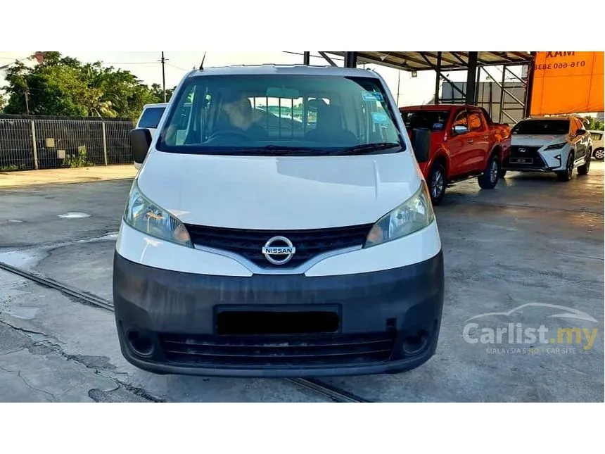 2016 Nissan NV200 Semi Panel Van