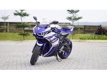 2014 Yamaha YZF R25 Sport Bike