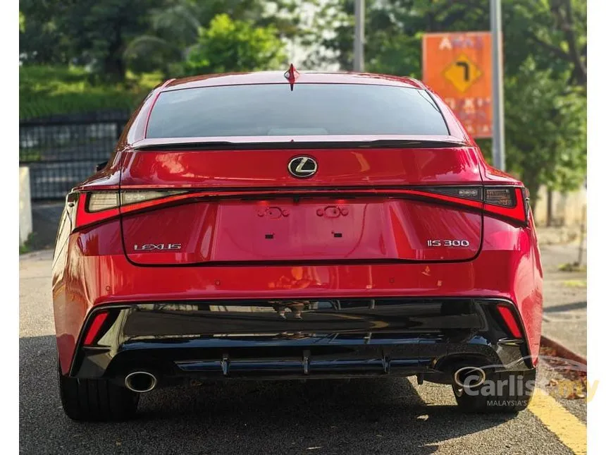 2021 Lexus IS 300 F Sport Sedan