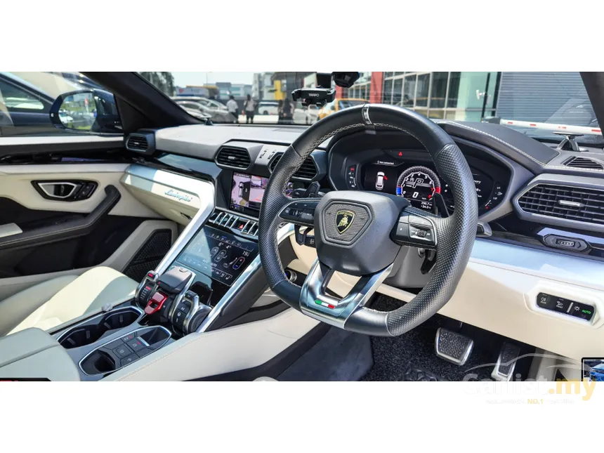 2019 Lamborghini Urus SUV